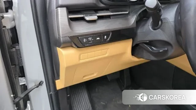 Kia Carnival 4th generation 2022 Серебряный из Кореи, фото 6