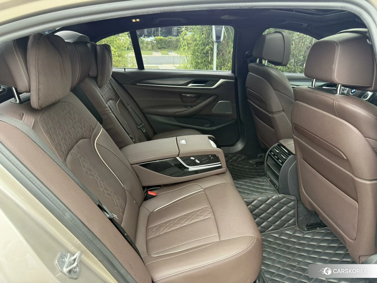 BMW 5 series PHEV 2020 Шампань из Китая, фото 6