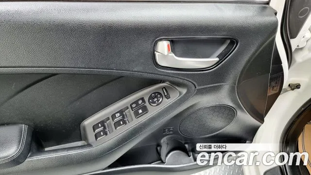 Kia The New K3 2018 Белый из Кореи, фото 6