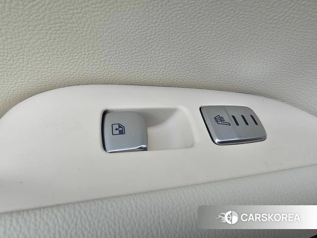 Genesis The New G70 2024 Белый из Кореи, фото 6