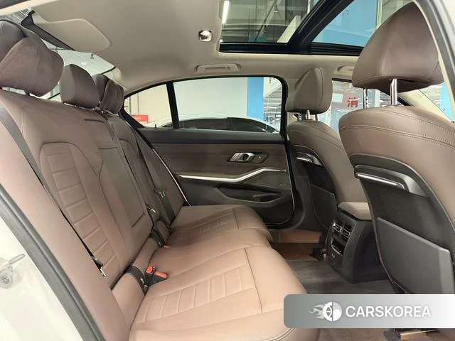 BMW 3 series 2021 Белый из Китая, фото 6