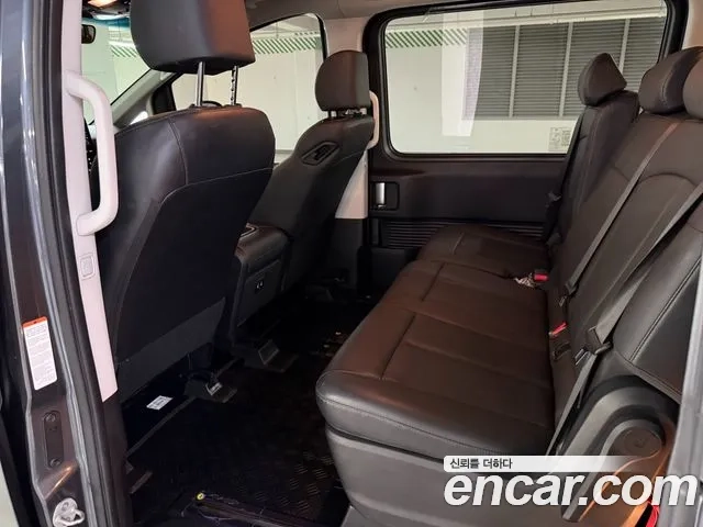 Hyundai Staria 2023 Серый из Кореи, фото 6