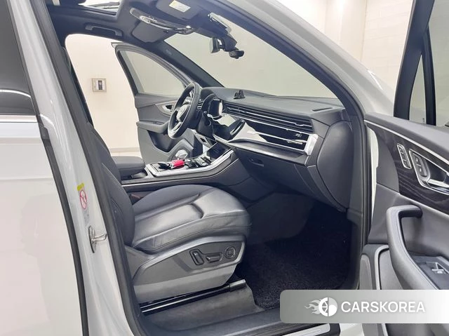 Audi Q7 (4M) 2022 Белый из Кореи, фото 6