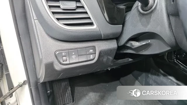 Kia Seltos 2022 Белый из Кореи, фото 6