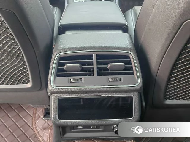 Audi A6L 2024 Черный из Китая, фото 6