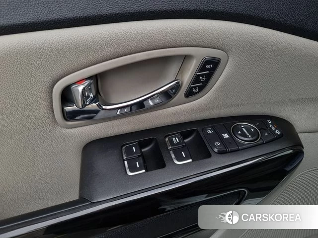 Kia The New Carnival 2018 Белый из Кореи, фото 6