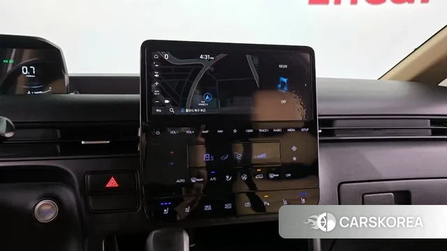 Hyundai Staria 2022 Серебряный из Кореи, фото 6