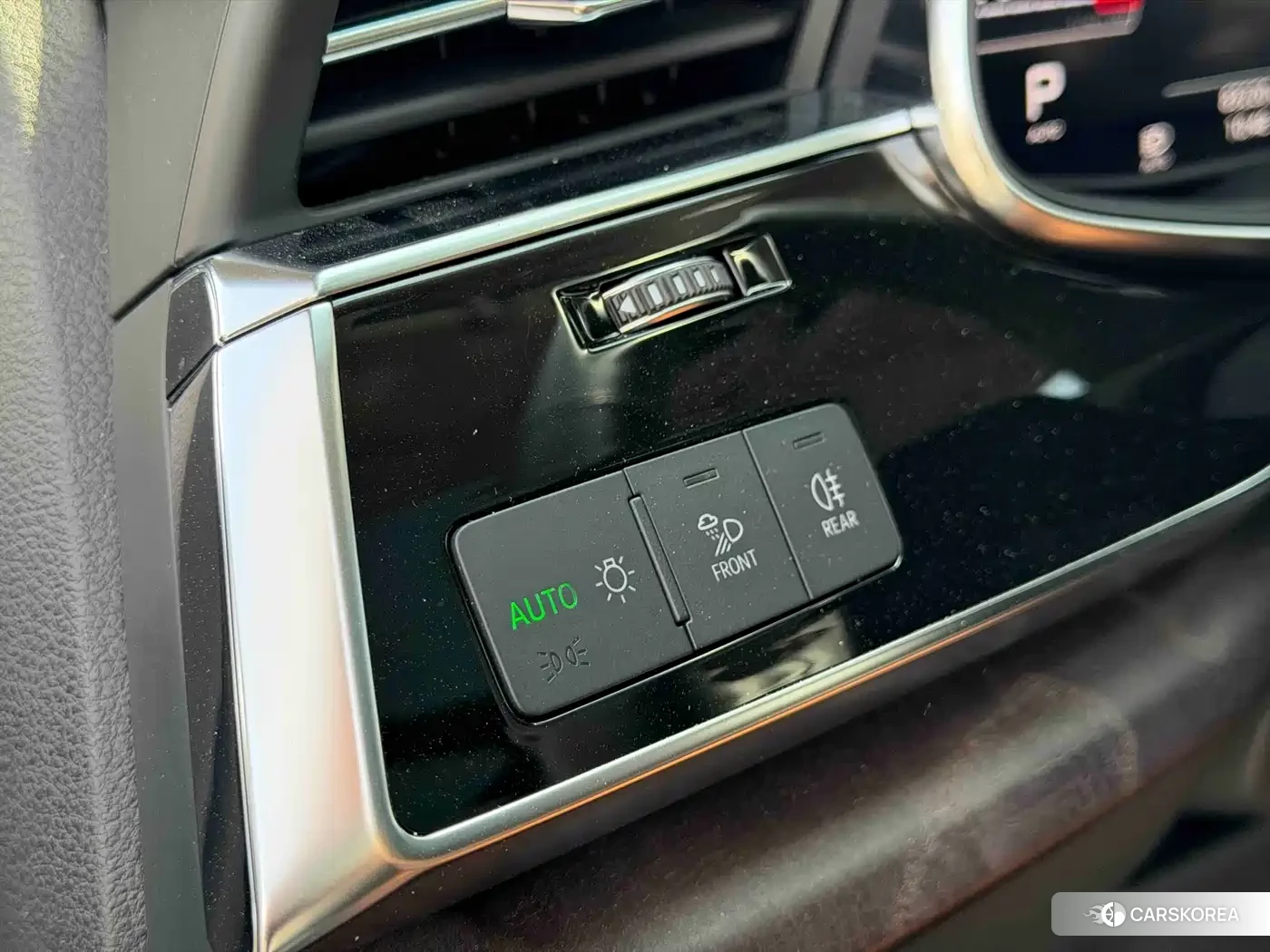Audi Q8 2019 Черный из Китая, фото 6