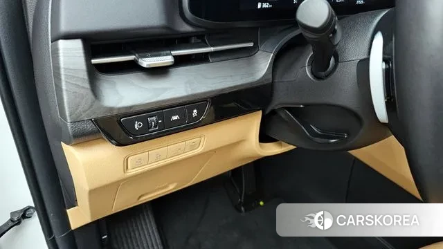 Kia Carnival 4th generation 2023 Белый из Кореи, фото 6
