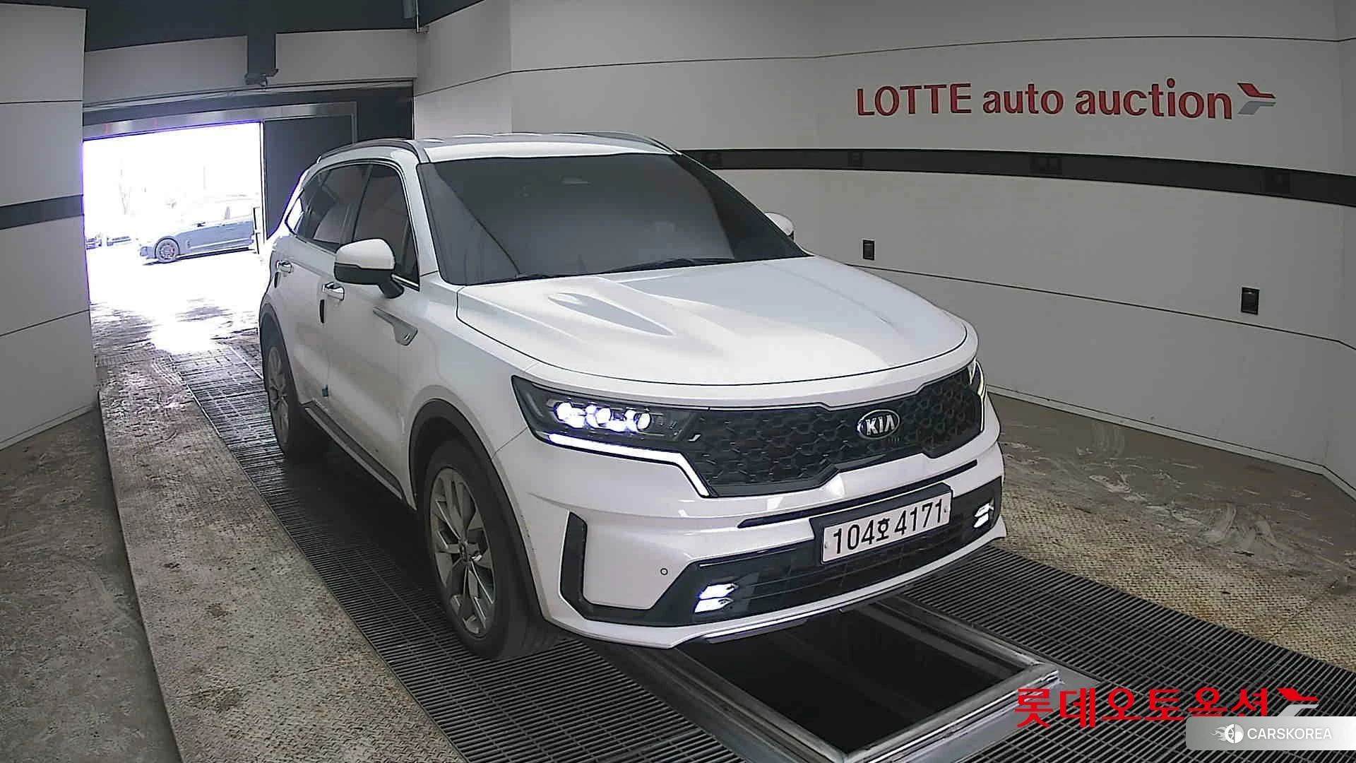 Kia Sorento 2021 Snow White Pearl (optional) из Кореи, фото 6