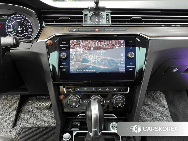 Volkswagen Passat GT (B8) 2018 Белый из Кореи, фото 6