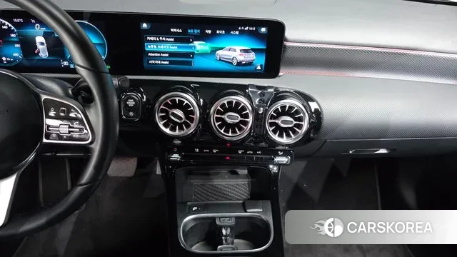 Mercedes-Benz A-Class W177 2021 Белый из Кореи, фото 6