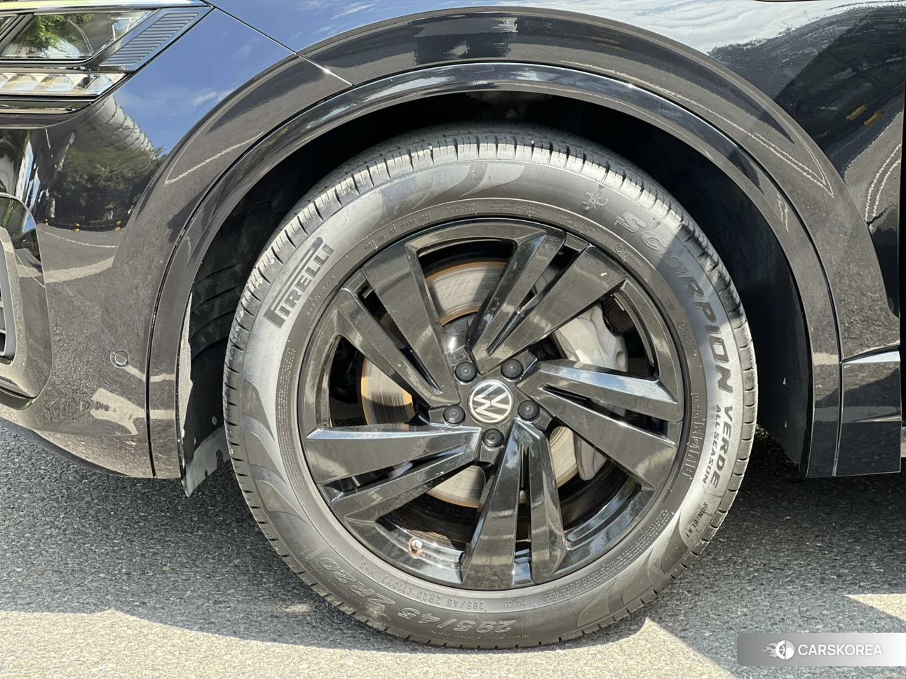 Volkswagen Touareg 2021 Черный из Китая, фото 6