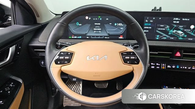 Kia EV6 2023 Черный из Кореи, фото 6