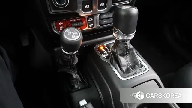 Jeep Wrangler (JL) 2025 Черный из Кореи, фото 6