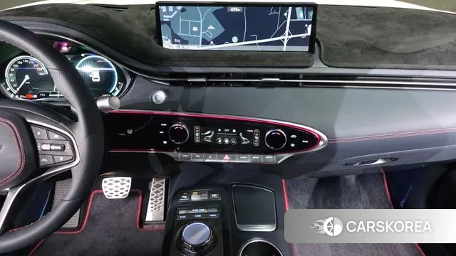 Genesis GV70 2023 Белый из Кореи, фото 6