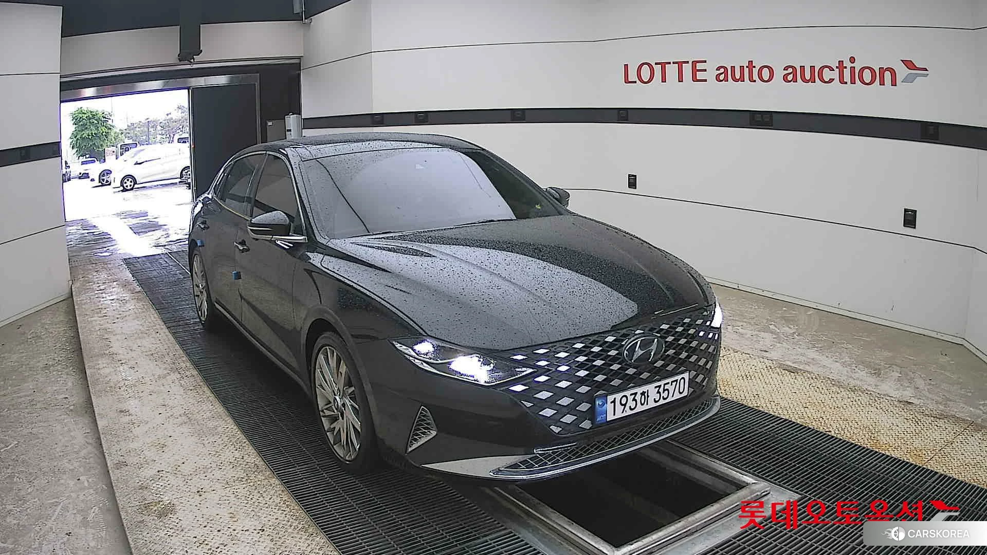 Hyundai Grandeur 2022 Midnight Black Pearl из Кореи, фото 6