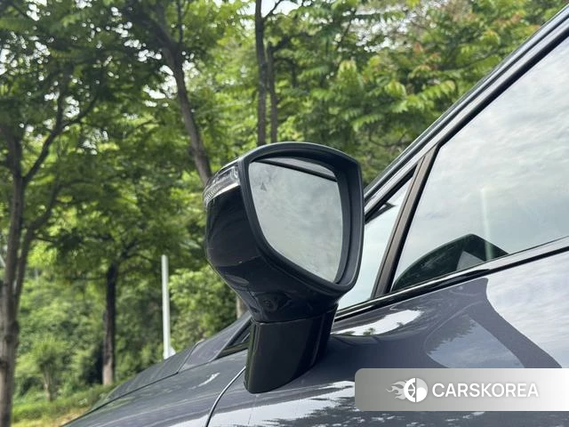 Denza X PHEV 2020 Серебристо-серый из Китая, фото 6