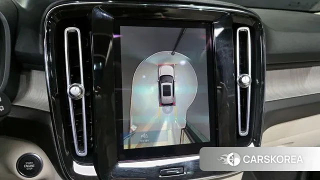 Volvo XC40 2022 Серебряный из Кореи, фото 6