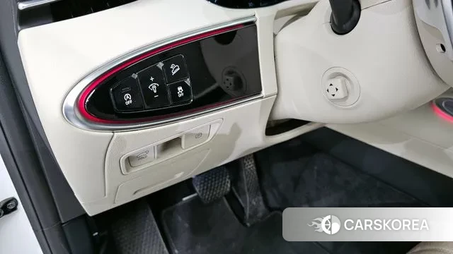 Genesis GV70 2023 Белый из Кореи, фото 6