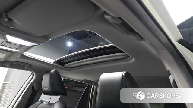 Toyota RAV4 5th Generation 2020 Белый из Кореи, фото 6
