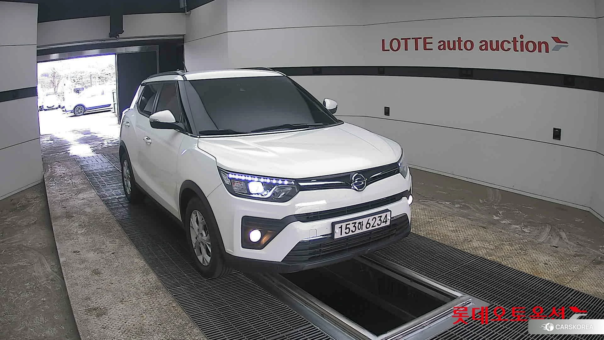 SsangYong Tivoli 2021 Grand White из Кореи, фото 6