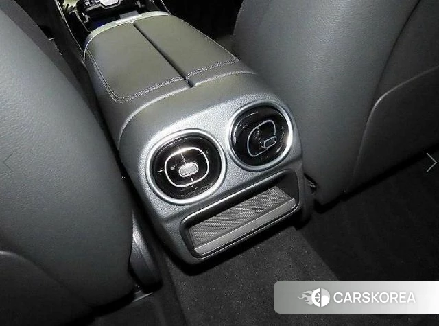 Mercedes-Benz C-Class W206 2025 Белый из Кореи, фото 6