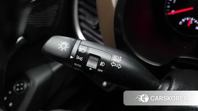 Kia Seltos 2021 Белый из Кореи, фото 6