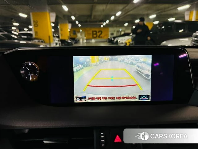 Lexus ES300h 7th generation 2021 Песочный из Кореи, фото 6