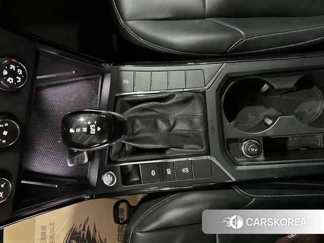 Volkswagen Passat 2021 Черный из Китая, фото 6