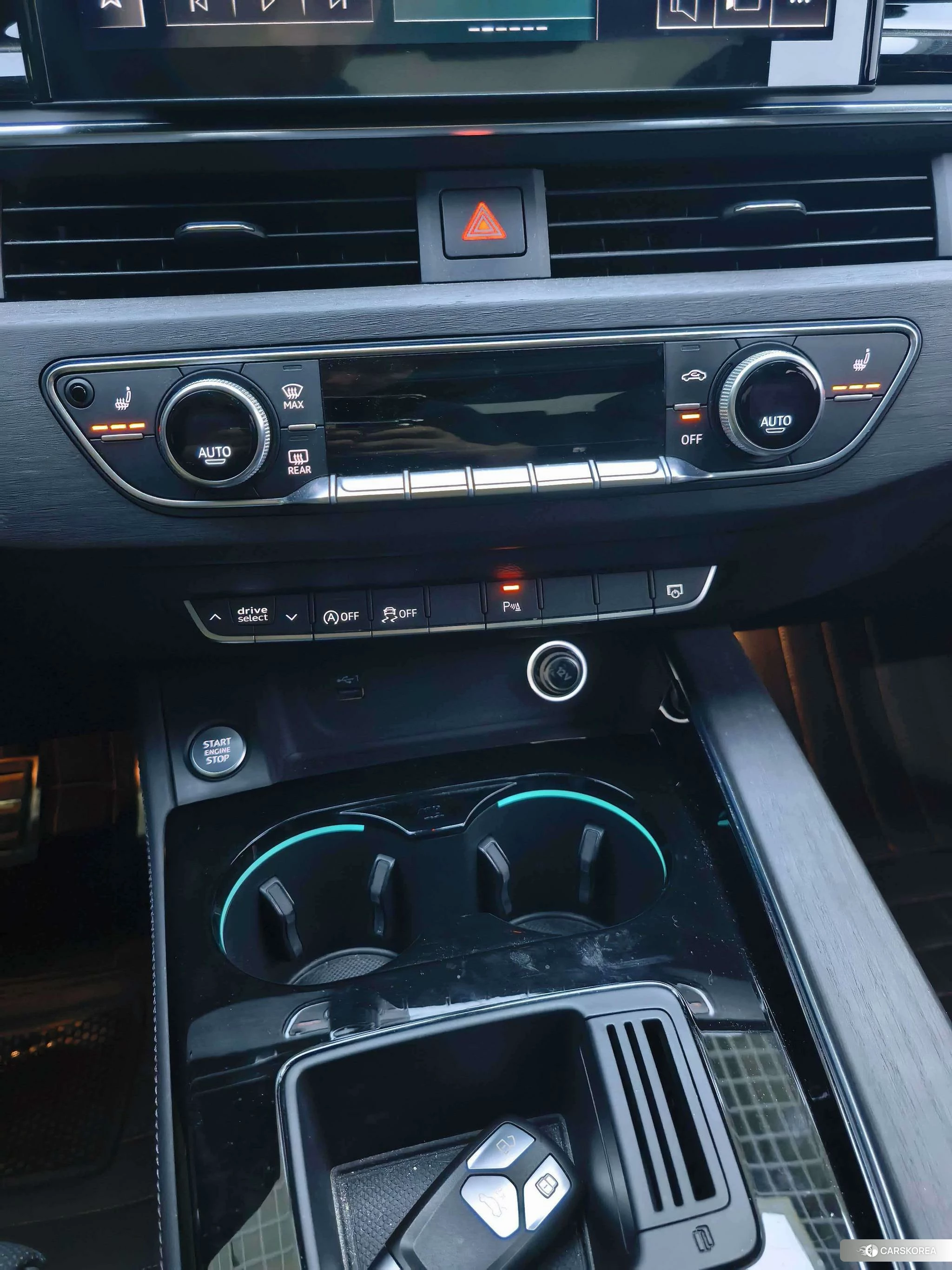 Audi A4L 2023 Белый из Китая, фото 6