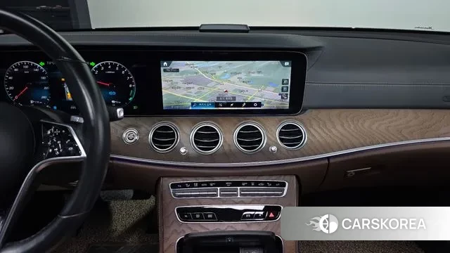 Mercedes-Benz E-Class W213 2021 Черный из Кореи, фото 6