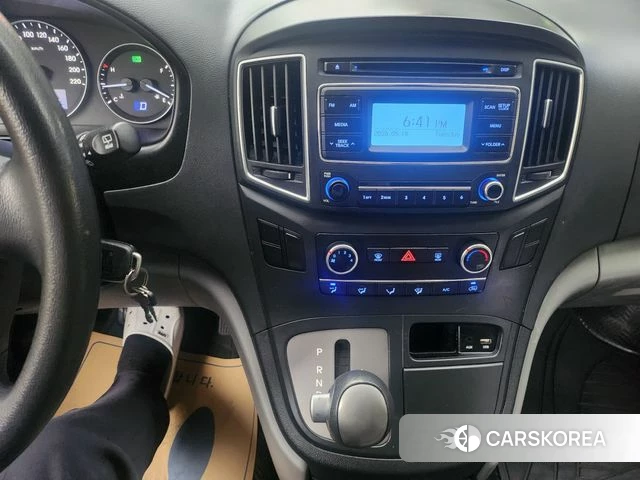Hyundai The New Grand Starex 2018 Серебряный из Кореи, фото 6