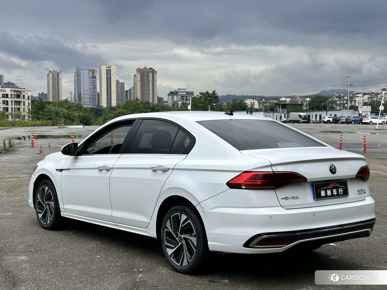 Volkswagen Bora 2022 Белый из Китая, фото 6