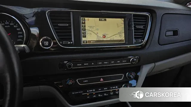 Kia The New Carnival 2019 Белый из Кореи, фото 6