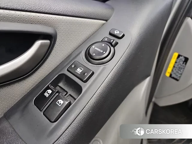 Hyundai The New Grand Starex 2019 Серебристо-серый из Кореи, фото 6