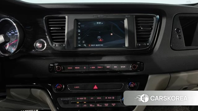 Kia The New Carnival 2019 Серый из Кореи, фото 6