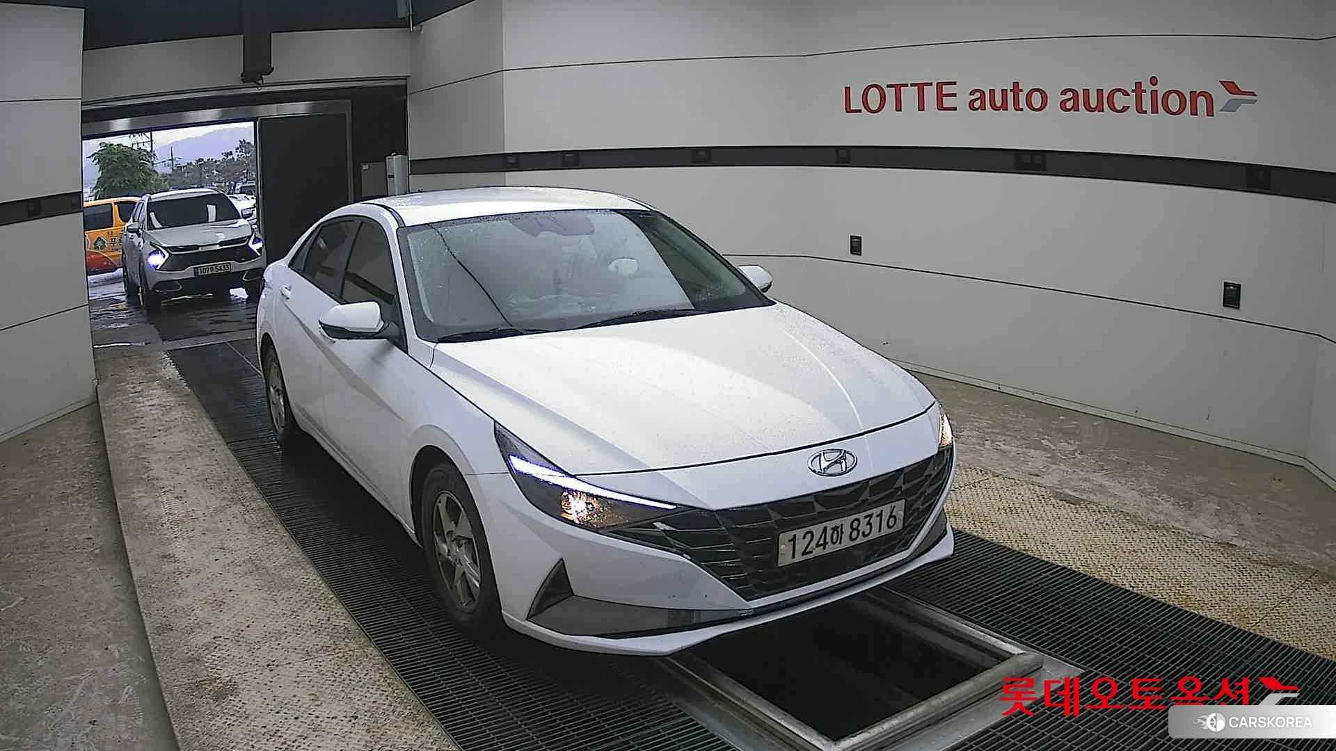 Hyundai Avante 2021 Polar White из Кореи, фото 6