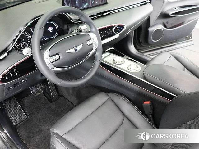 Genesis GV70 2023 Серый из Кореи, фото 6