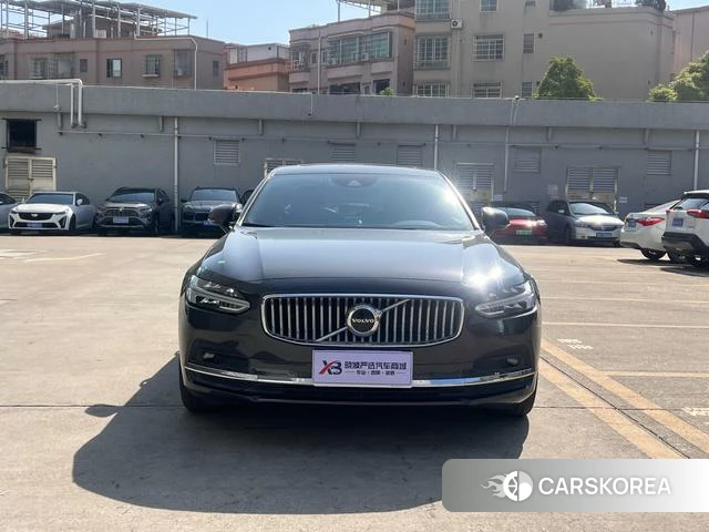 Volvo S90 2021 Темно-серый из Китая, фото 6