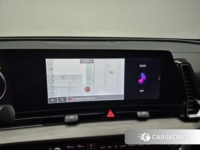 Kia Sportage 5th Generation Hybrid 2022 Белый из Кореи, фото 6