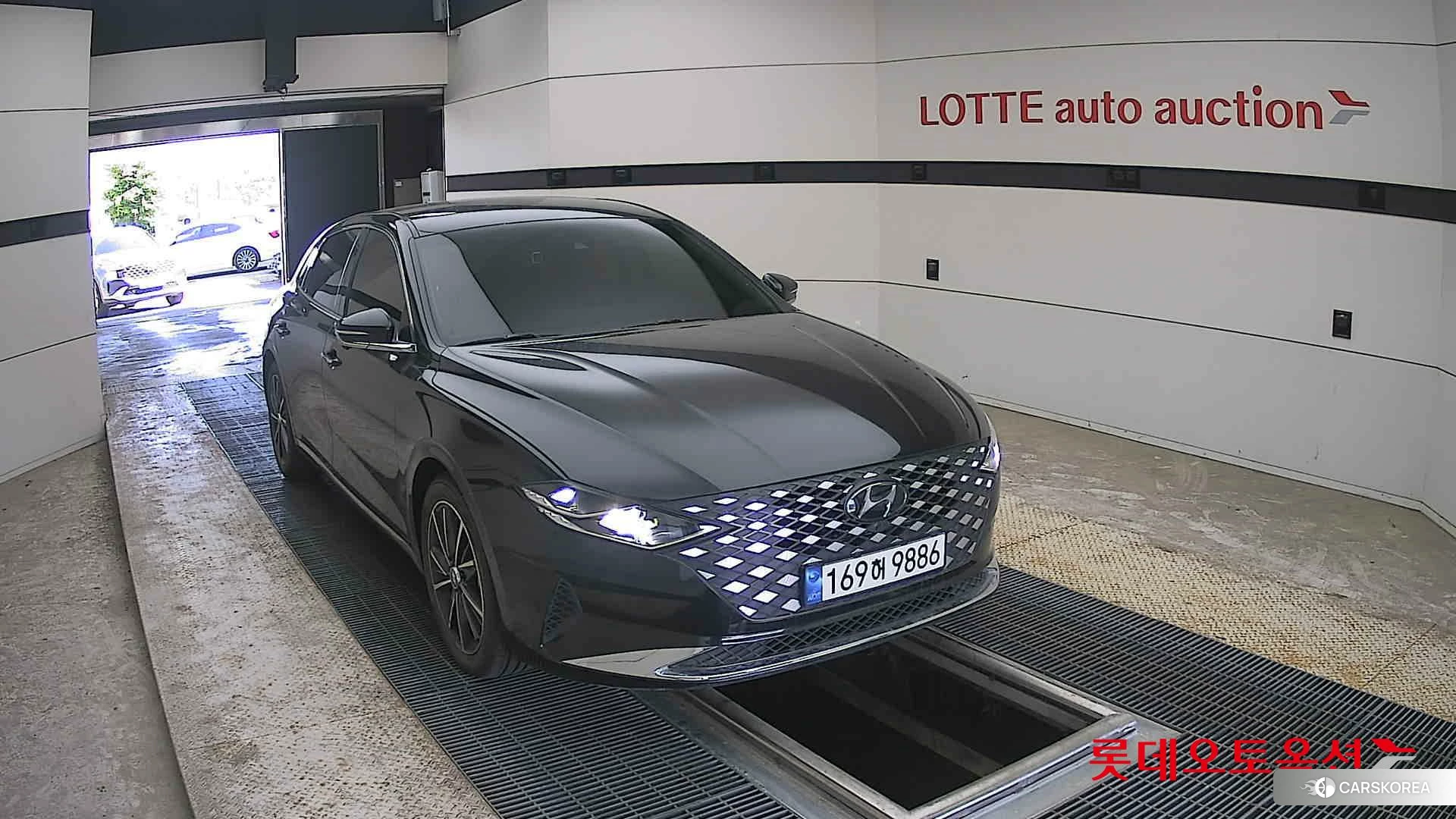Hyundai Grandeur 2023 Abyss Black Pearl из Кореи, фото 6