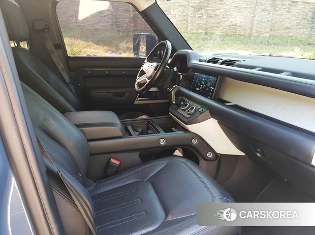 Land Rover Defender (L663) 2021 Небесно-голубой из Кореи, фото 6