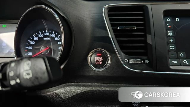 Kia The New Carnival 2019 Белый из Кореи, фото 6