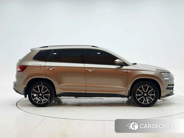 Skoda Krok 2022 Шампань из Китая, фото 6