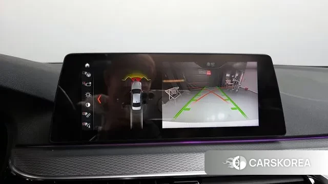 BMW 5 Series (G30) 2018 Белый из Кореи, фото 6