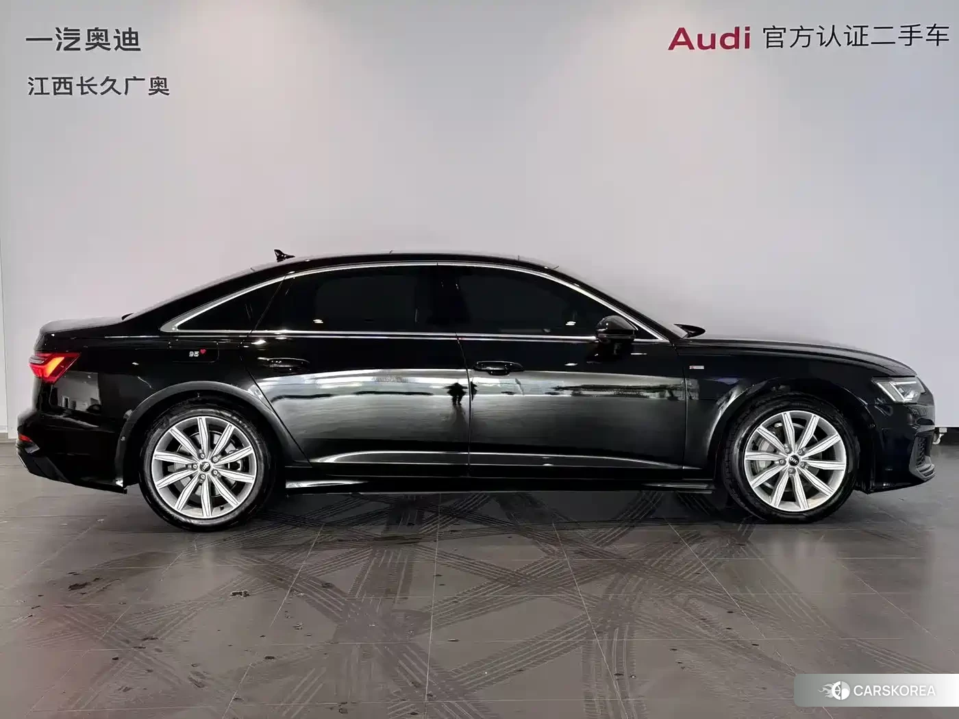 Audi A6L 2022 Черный из Китая, фото 6