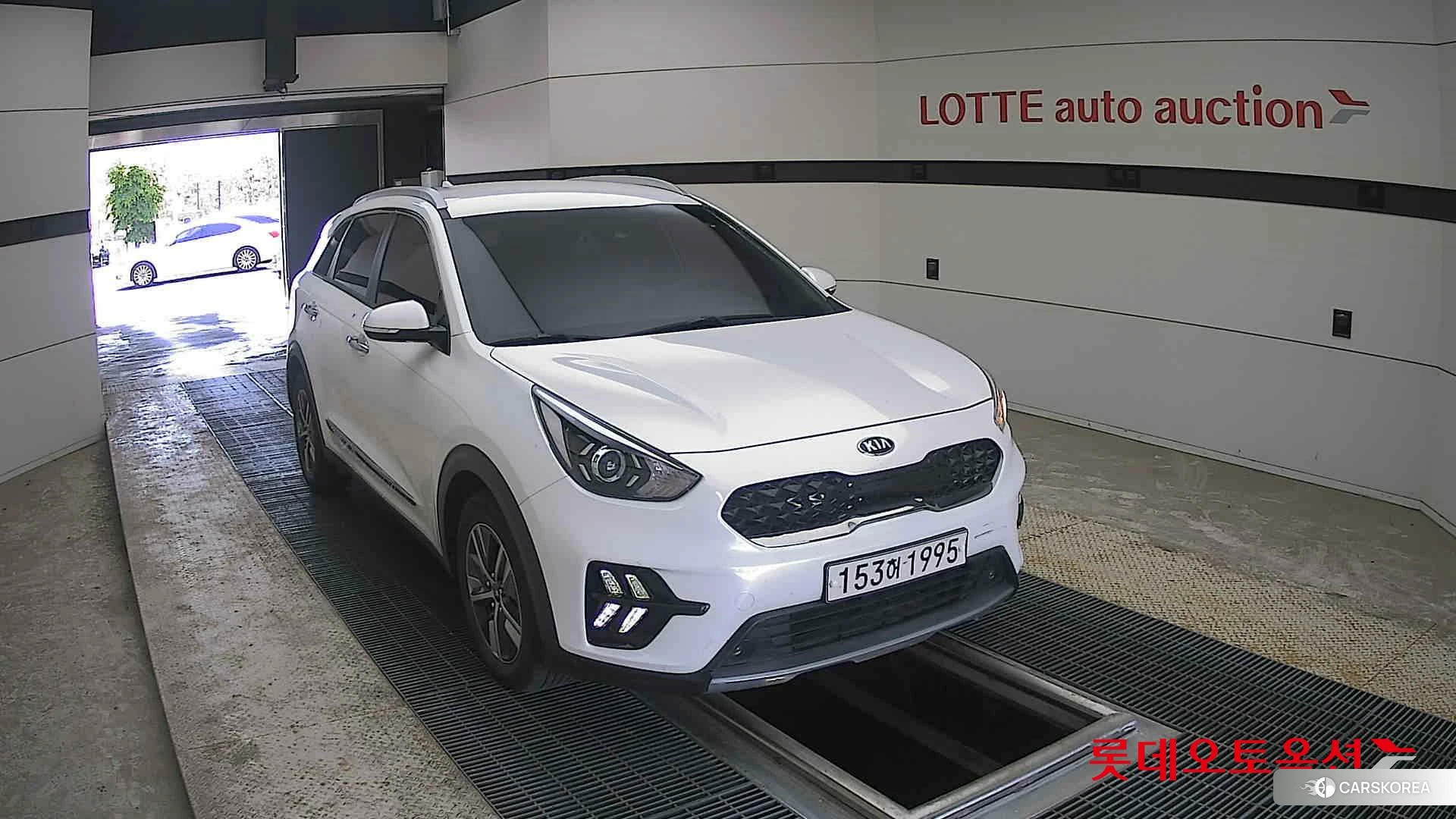 Kia Niro Hybrid 2020 Snow White Pearl (optional) из Кореи, фото 6