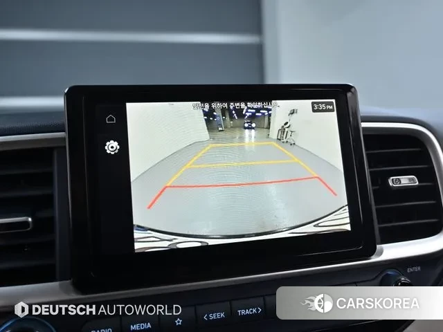 Hyundai Venue 2023 Белый из Кореи, фото 6