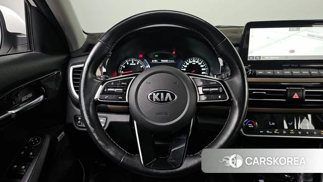 Kia Seltos 2019 Белый из Кореи, фото 6
